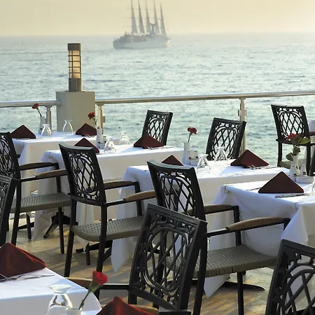 Korumar Deluxe Κουσάντασι