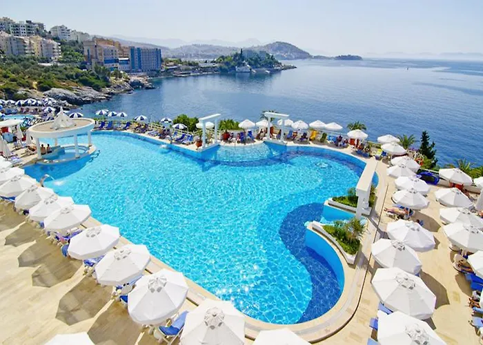 Korumar Deluxe Θέρετρο Κουσάντασι