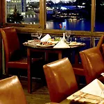 库如玛尔豪华酒店 5*