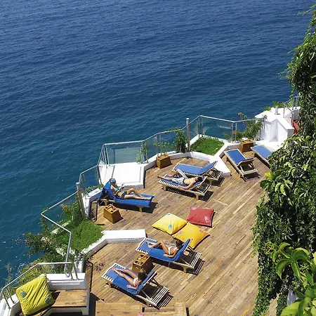 Complex Korumar Deluxe Kusadası