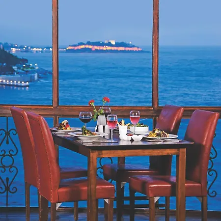 Complex Korumar Deluxe Kusadası