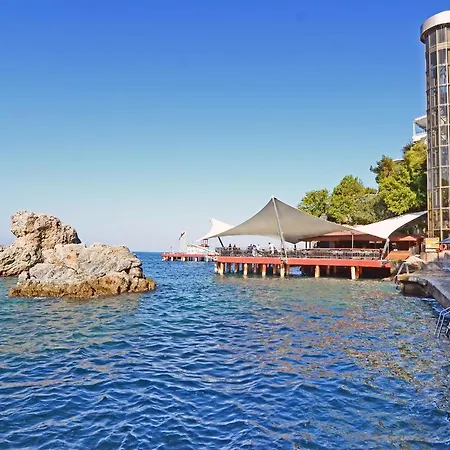 Korumar Deluxe Resort