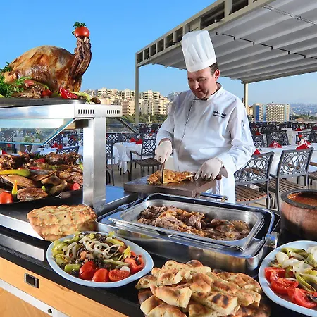 אתר נופש Korumar Deluxe