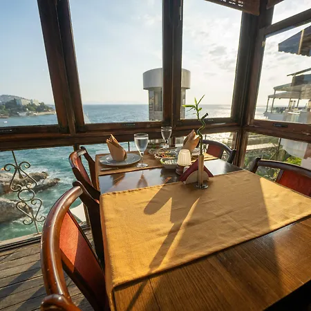 Korumar Deluxe Kusadası