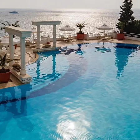 Korumar Deluxe 5* Kusadası