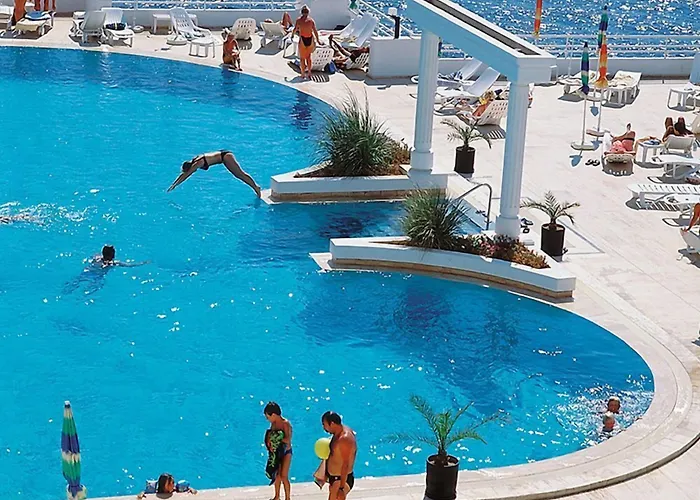 Korumar Deluxe 5* Kuşadası
